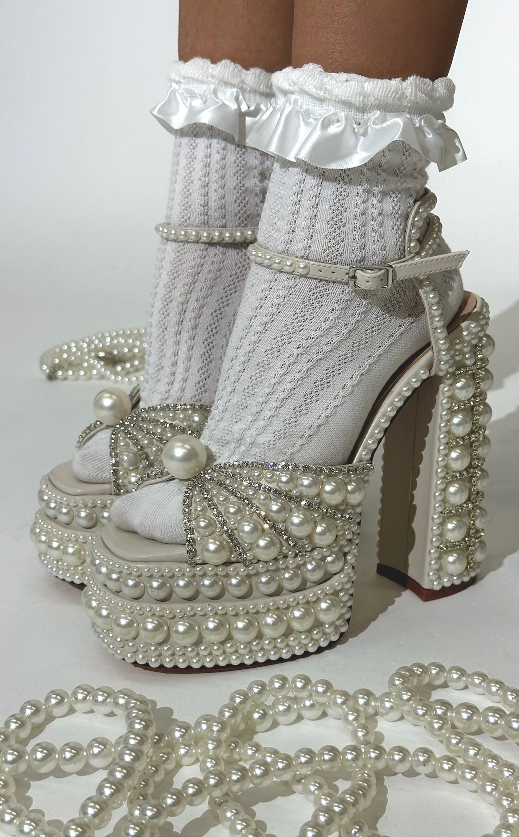 ASTRELLA-WHITE PLATFORM HEELED SANDAL - Image 2